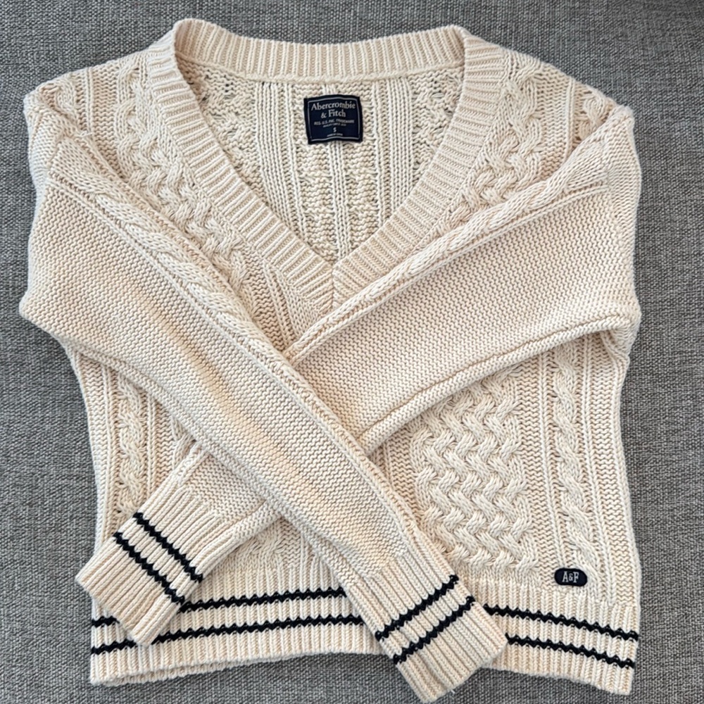 Abercrombie and Fitch sweater